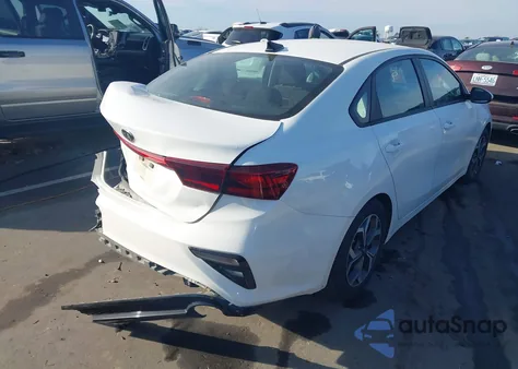 2021 Kia Forte Lxs из США, поврежденный, VIN 3KPF24AD9ME280995